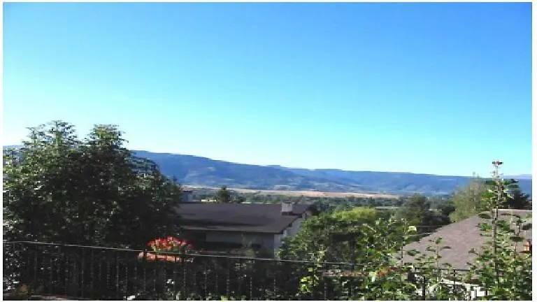 Au Bons Repos Apartment Estavar